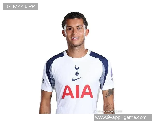 布伦南约翰逊以3500万镑创纪录转会身披水晶宫11号球衣